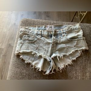 One by Teaspoon Bonitas Shorts